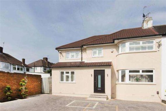 4&nbsp;Bedroom&nbsp;Semi-Detac...